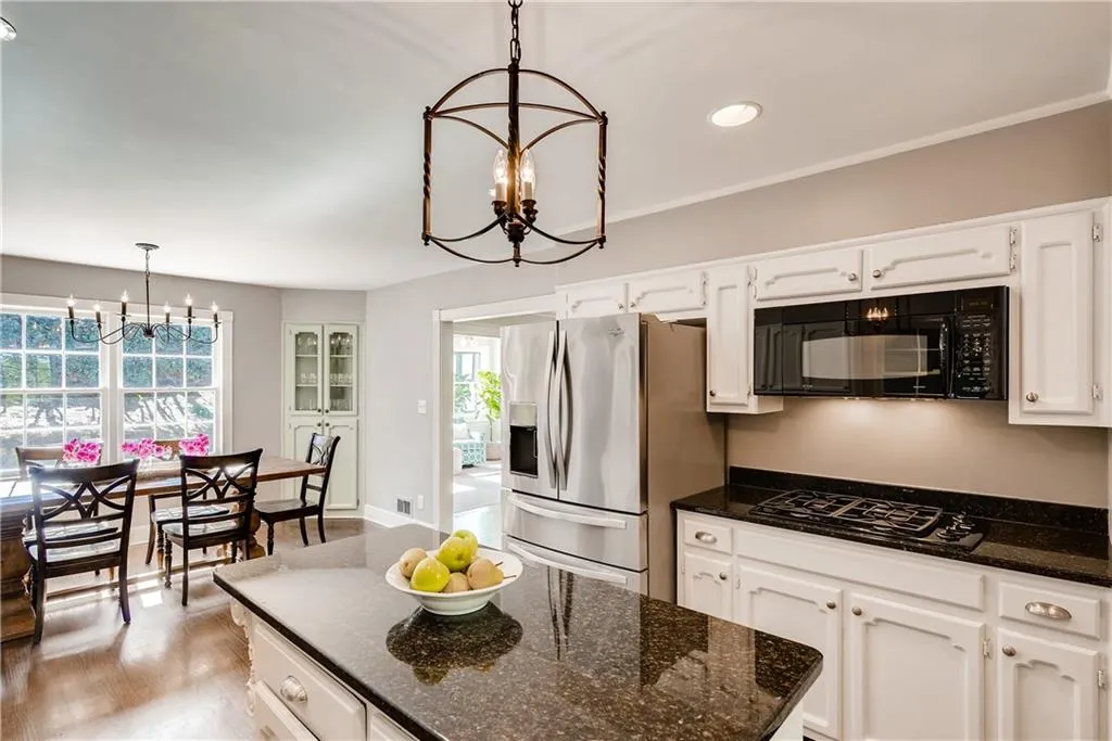 7525 Ball Mill Road, Sandy Springs, Georgia 30350, 6 Bedrooms Bedrooms, ,4 BathroomsBathrooms,Residential,Sold,7525 Ball Mill Road,6534753