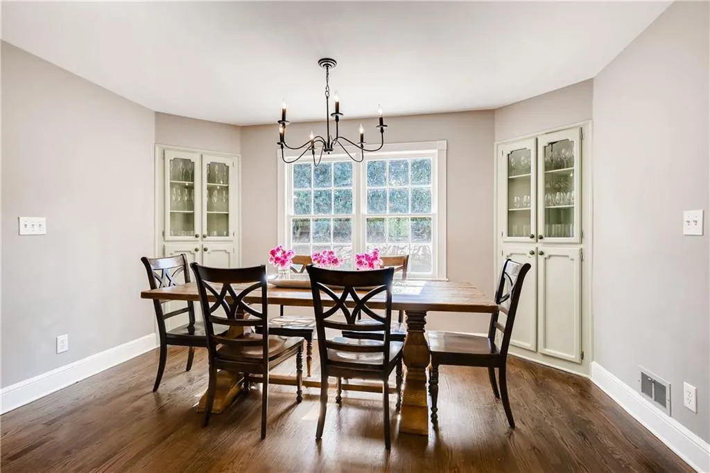7525 Ball Mill Road, Sandy Springs, Georgia 30350, 6 Bedrooms Bedrooms, ,4 BathroomsBathrooms,Residential,Sold,7525 Ball Mill Road,6534753
