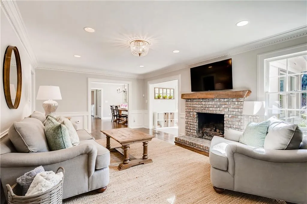 7525 Ball Mill Road, Sandy Springs, Georgia 30350, 6 Bedrooms Bedrooms, ,4 BathroomsBathrooms,Residential,Sold,7525 Ball Mill Road,6534753