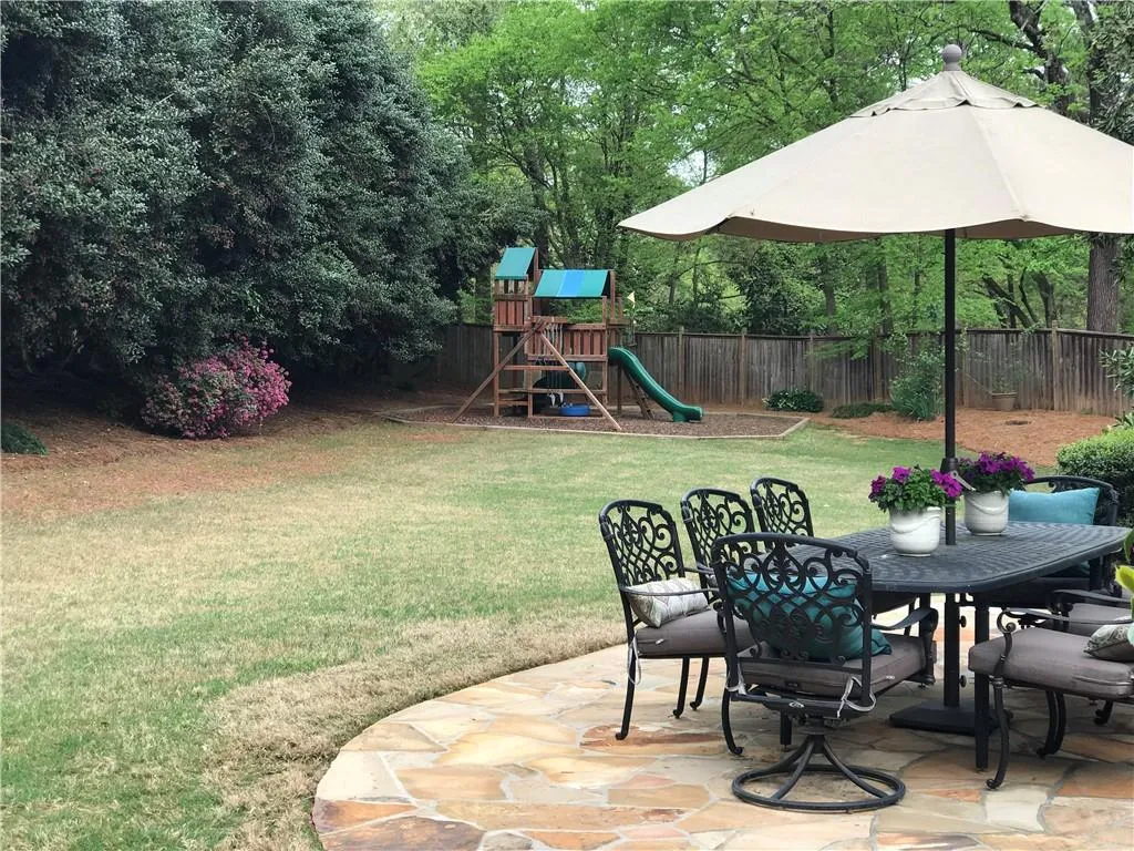 7525 Ball Mill Road, Sandy Springs, Georgia 30350, 6 Bedrooms Bedrooms, ,4 BathroomsBathrooms,Residential,Sold,7525 Ball Mill Road,6534753