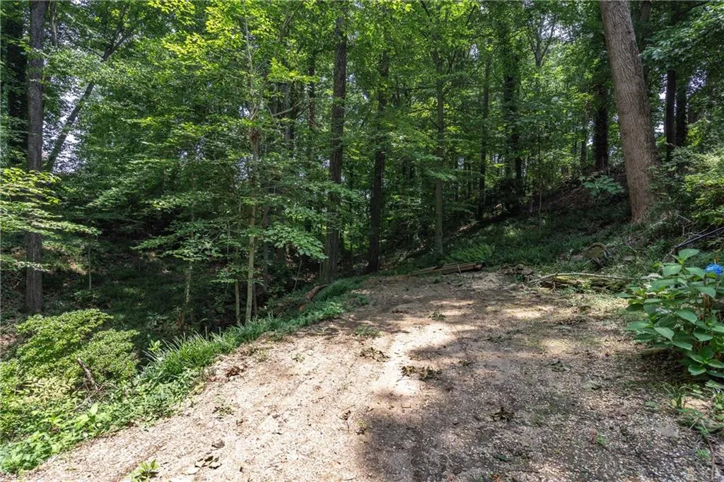 1285 Old Woodbine Road, Sandy Springs, Georgia 30319, 4 Bedrooms Bedrooms, ,2 BathroomsBathrooms,Residential,Sold,1285 Old Woodbine Road,7242200