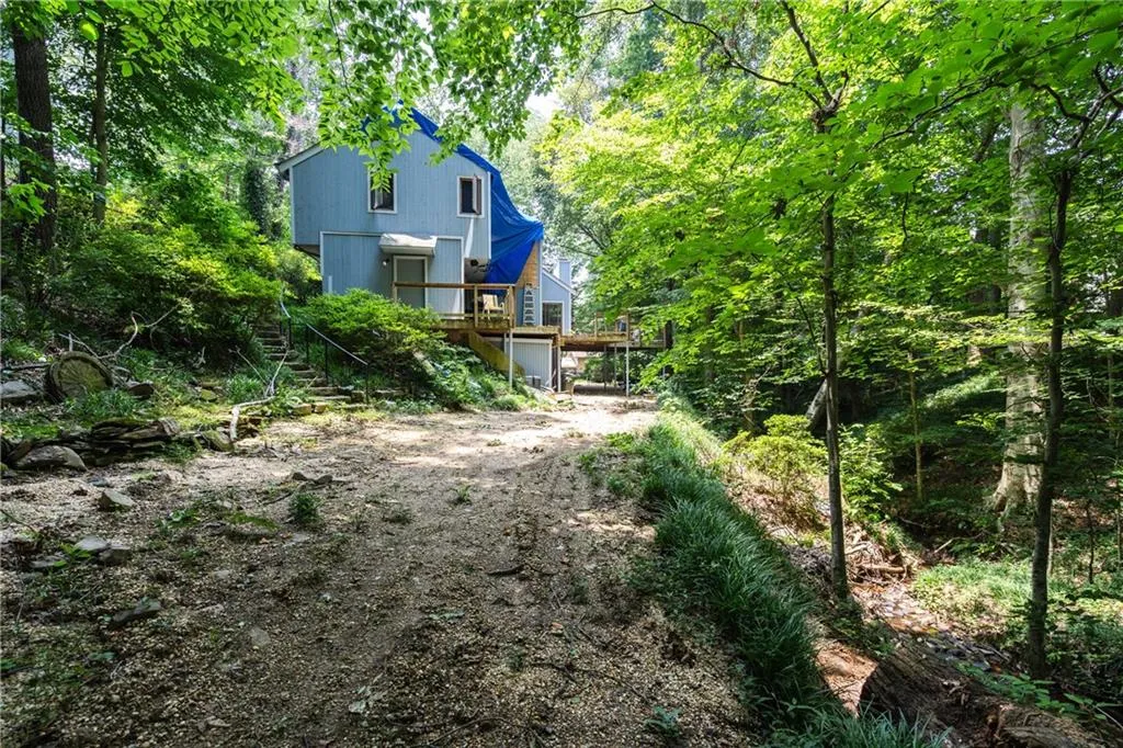 1285 Old Woodbine Road, Sandy Springs, Georgia 30319, 4 Bedrooms Bedrooms, ,2 BathroomsBathrooms,Residential,Sold,1285 Old Woodbine Road,7242200