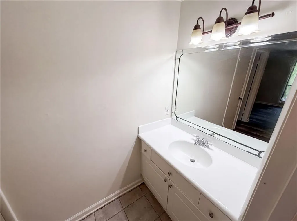 216 Summit North Drive Ne, Atlanta, Georgia 30324, 1 Bedroom Bedrooms, 0 ,1 BathroomBathrooms,Residential,For Sale,216 Summit North Drive Ne,7800309