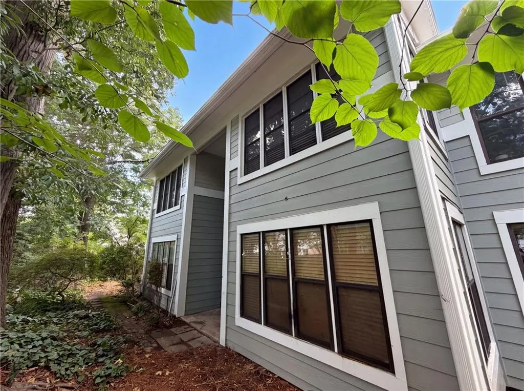 216 Summit North Drive Ne, Atlanta, Georgia 30324, 1 Bedroom Bedrooms, 0 ,1 BathroomBathrooms,Residential,For Sale,216 Summit North Drive Ne,7800309