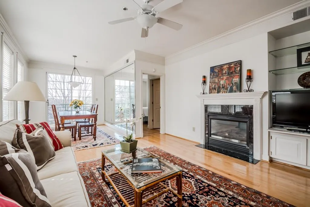 3101 Howell Mill Road Unit 222, Atlanta, Georgia 30327, 1 Bedroom Bedrooms, ,1 BathroomBathrooms,Residential,Sold,3101 Howell Mill Road Unit 222,5825448