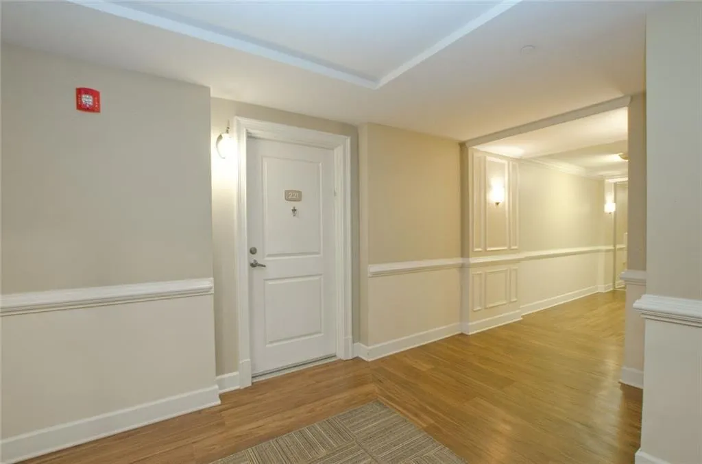 200 River Vista Drive Unit 221, Atlanta, Georgia 30339, 2 Bedrooms Bedrooms, ,2 BathroomsBathrooms,Residential,For Sale,200 River Vista Drive Unit 221,7614050