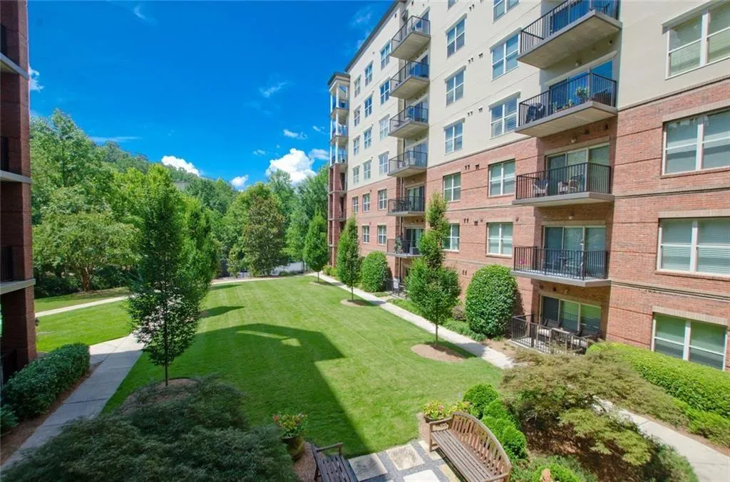 200 River Vista Drive Unit 221, Atlanta, Georgia 30339, 2 Bedrooms Bedrooms, ,2 BathroomsBathrooms,Residential,For Sale,200 River Vista Drive Unit 221,7614050