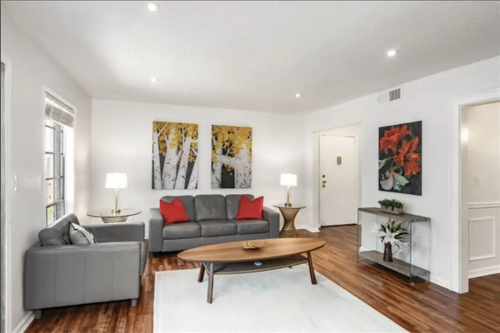 6851 Roswell Road Unit H7, Atlanta, Georgia 30328, 2 Bedrooms Bedrooms, ,2 BathroomsBathrooms,Residential,Sold,6851 Roswell Road Unit H7,7390897