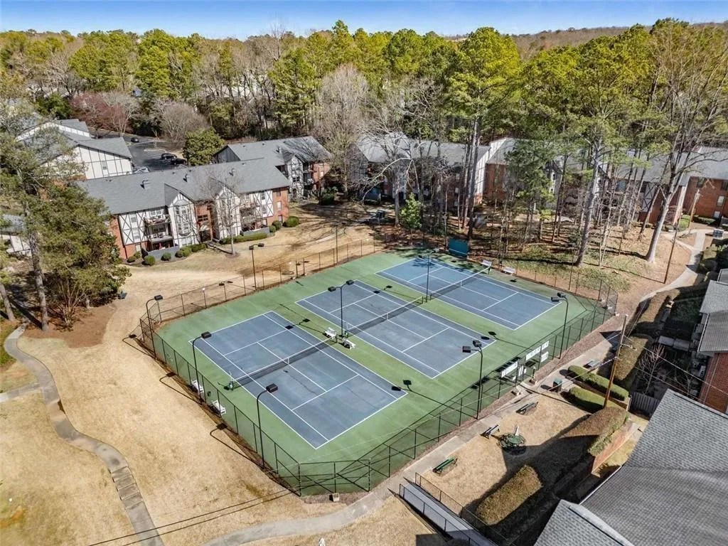 6851 Roswell Road Unit H7, Atlanta, Georgia 30328, 2 Bedrooms Bedrooms, ,2 BathroomsBathrooms,Residential,Sold,6851 Roswell Road Unit H7,7390897