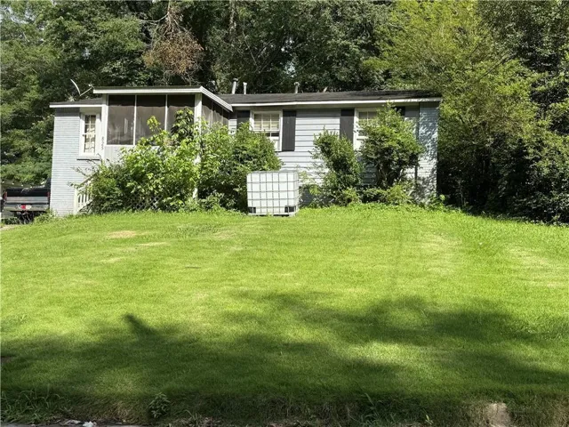 825 Bolton Place Nw, Atlanta, Georgia 30331