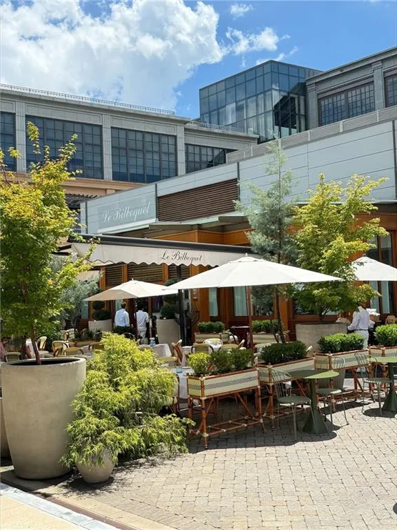 Minutes to the upscale restaurants and shops in Buckhead Village