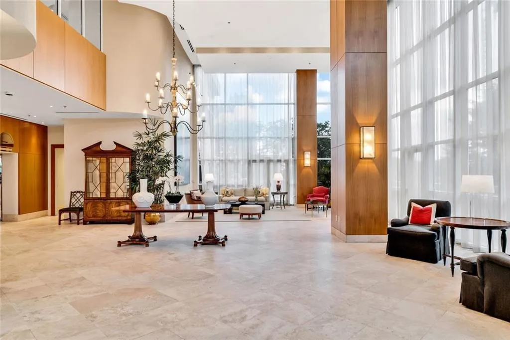 2881 Ne Peachtree Road Ne Unit 1202, Atlanta, Georgia 30305, 2 Bedrooms Bedrooms, ,2 BathroomsBathrooms,Residential,For Sale,2881 Ne Peachtree Road Ne Unit 1202,7588136