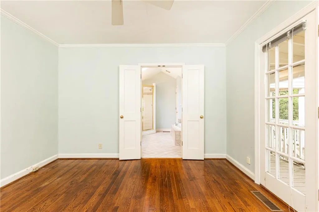 70 Mount Paran Road Ne, Atlanta, Georgia 30342, 2 Bedrooms Bedrooms, ,2 BathroomsBathrooms,Residential,Sold,70 Mount Paran Road Ne,7583385