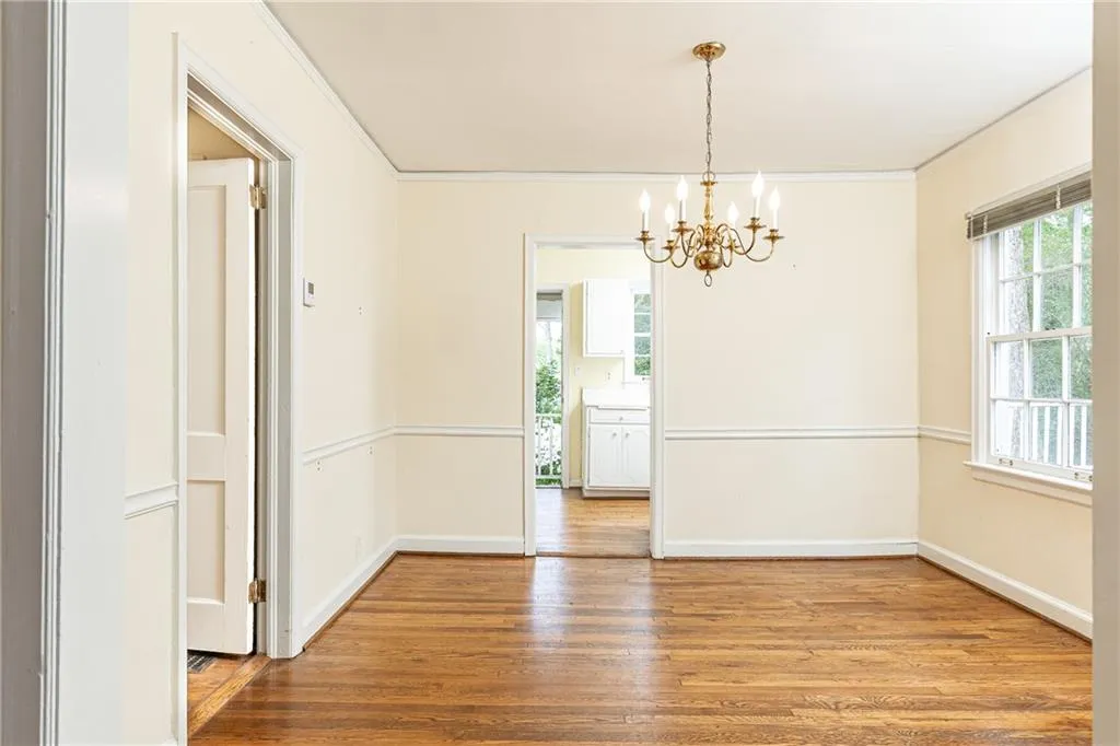 70 Mount Paran Road Ne, Atlanta, Georgia 30342, 2 Bedrooms Bedrooms, ,2 BathroomsBathrooms,Residential,Sold,70 Mount Paran Road Ne,7583385