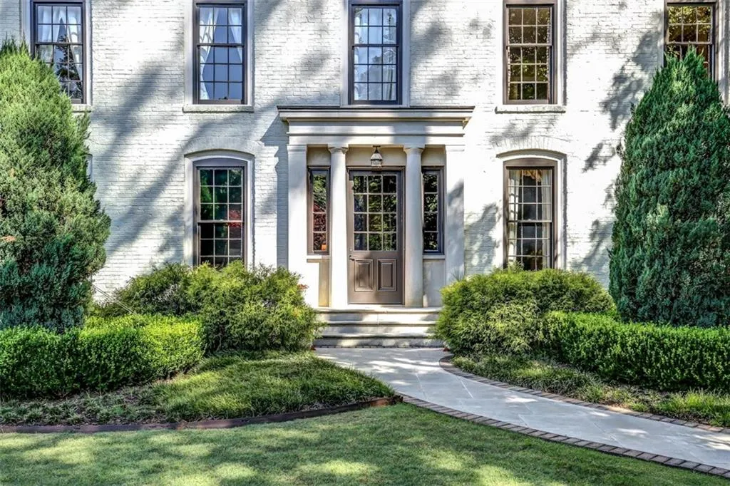 916 Club Station Drive Ne, Atlanta, Georgia 30319, 6 Bedrooms Bedrooms, ,5 BathroomsBathrooms,Residential,Sold,916 Club Station Drive Ne,5792809 916 Club Station Drive Ne, Atlanta, Georgia 30319, 6 Bedrooms Bedrooms, ,5 BathroomsBathrooms,Residential,Sold,916 Club Station Drive Ne,5792809