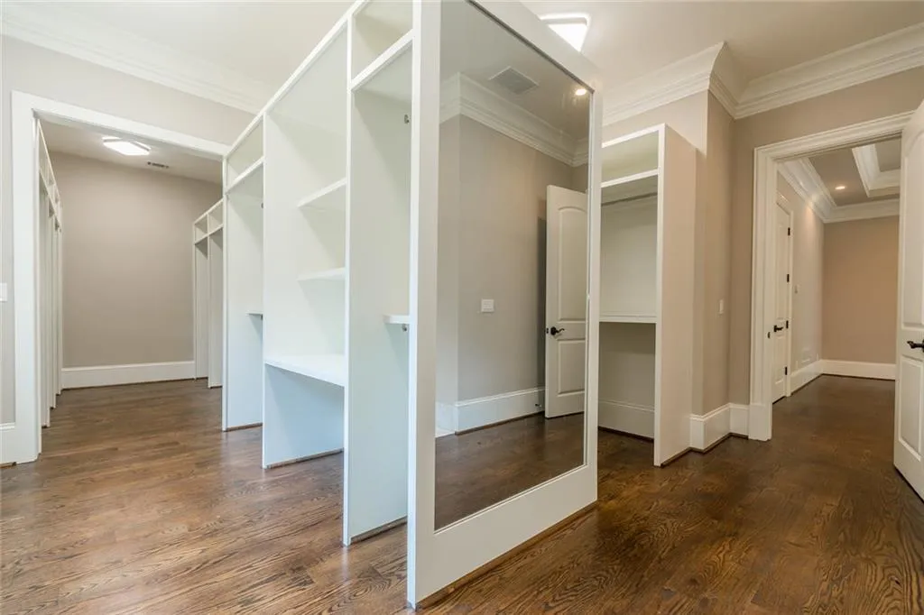 5965 Riverside Drive, Atlanta, Georgia 30328, 6 Bedrooms Bedrooms, ,6 BathroomsBathrooms,Residential,Sold,5965 Riverside Drive,6053521