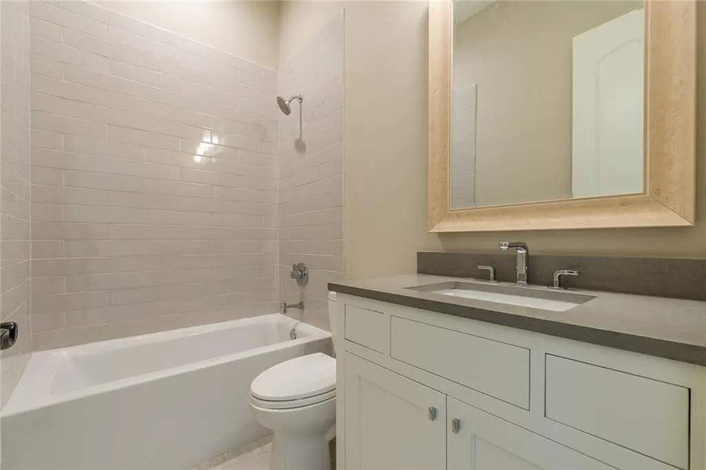 5965 Riverside Drive, Atlanta, Georgia 30328, 6 Bedrooms Bedrooms, ,6 BathroomsBathrooms,Residential,Sold,5965 Riverside Drive,6053521