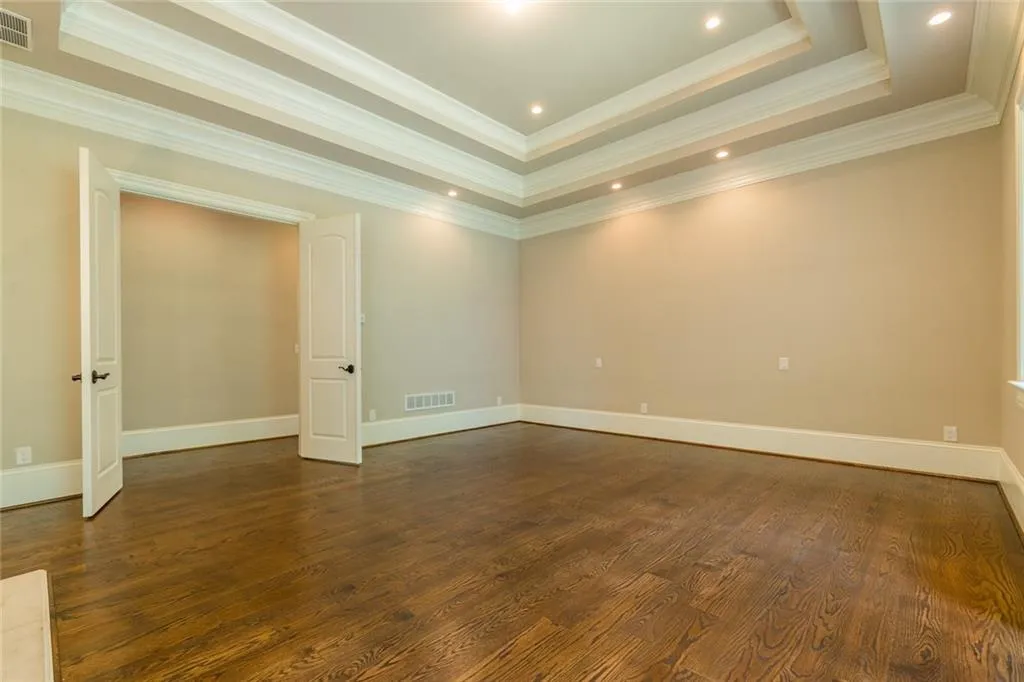 5965 Riverside Drive, Atlanta, Georgia 30328, 6 Bedrooms Bedrooms, ,6 BathroomsBathrooms,Residential,Sold,5965 Riverside Drive,6053521