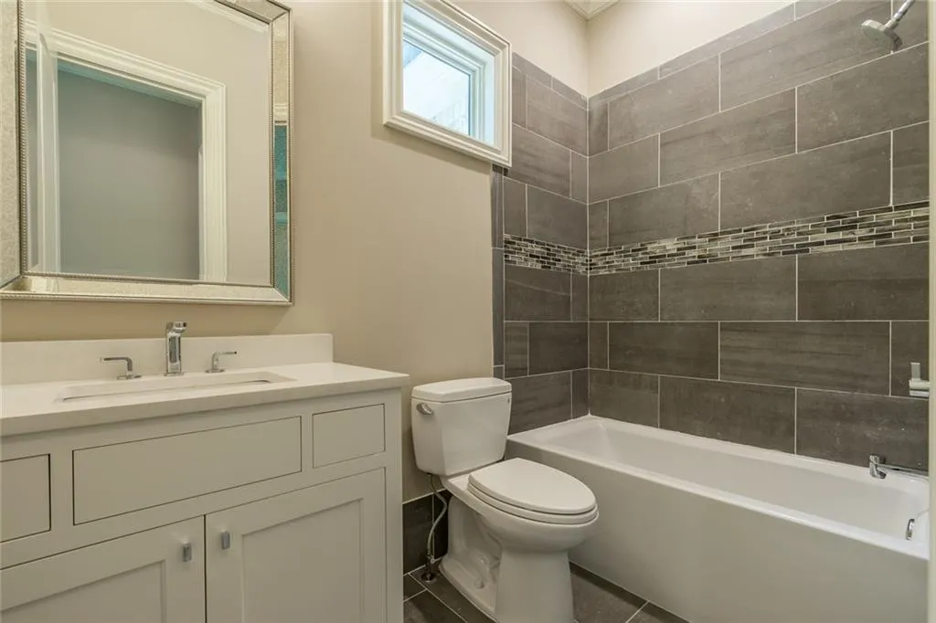 5965 Riverside Drive, Atlanta, Georgia 30328, 6 Bedrooms Bedrooms, ,6 BathroomsBathrooms,Residential,Sold,5965 Riverside Drive,6053521