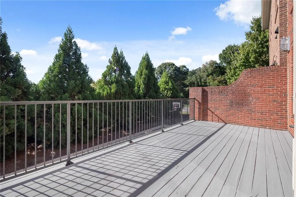 102 Riversgate Drive, Atlanta, Georgia 30339, 3 Bedrooms Bedrooms, ,3 BathroomsBathrooms,Residential,Sold,102 Riversgate Drive,6784185