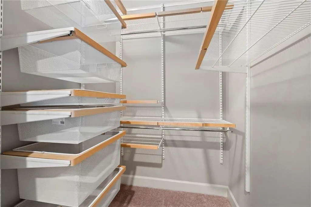 102 Riversgate Drive, Atlanta, Georgia 30339, 3 Bedrooms Bedrooms, ,3 BathroomsBathrooms,Residential,Sold,102 Riversgate Drive,6784185