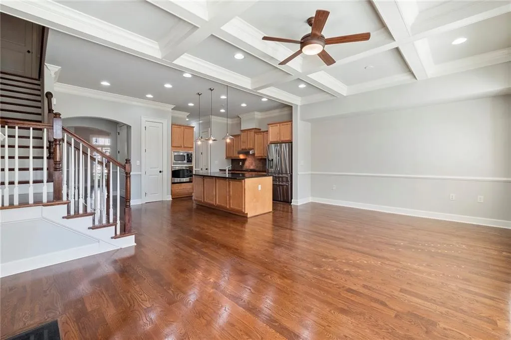 102 Riversgate Drive, Atlanta, Georgia 30339, 3 Bedrooms Bedrooms, ,3 BathroomsBathrooms,Residential,Sold,102 Riversgate Drive,6784185