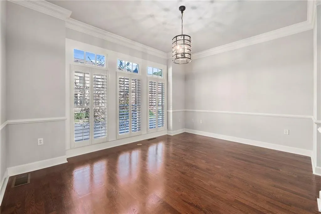 102 Riversgate Drive, Atlanta, Georgia 30339, 3 Bedrooms Bedrooms, ,3 BathroomsBathrooms,Residential,Sold,102 Riversgate Drive,6784185