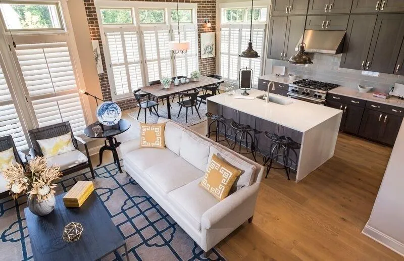 2020 Wheaton Way, Sandy Springs, Georgia 30328, 3 Bedrooms Bedrooms, ,4 BathroomsBathrooms,Residential,Sold,2020 Wheaton Way,5956088