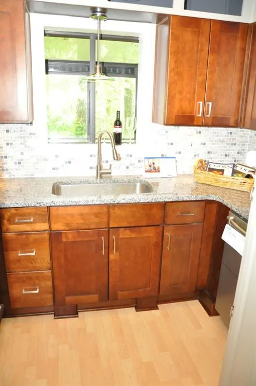 205 N Mill Court, Sandy Springs, Georgia 30328, 2 Bedrooms Bedrooms, ,2 BathroomsBathrooms,Residential,Sold,205 N Mill Court,5530760