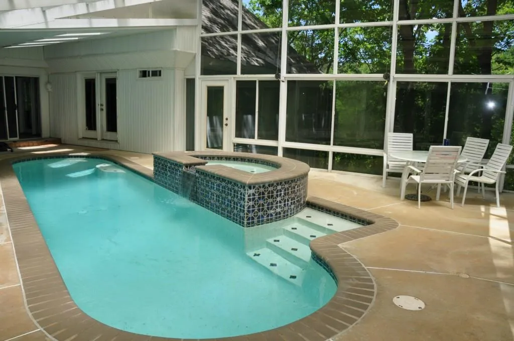205 N Mill Court, Sandy Springs, Georgia 30328, 2 Bedrooms Bedrooms, ,2 BathroomsBathrooms,Residential,Sold,205 N Mill Court,5530760