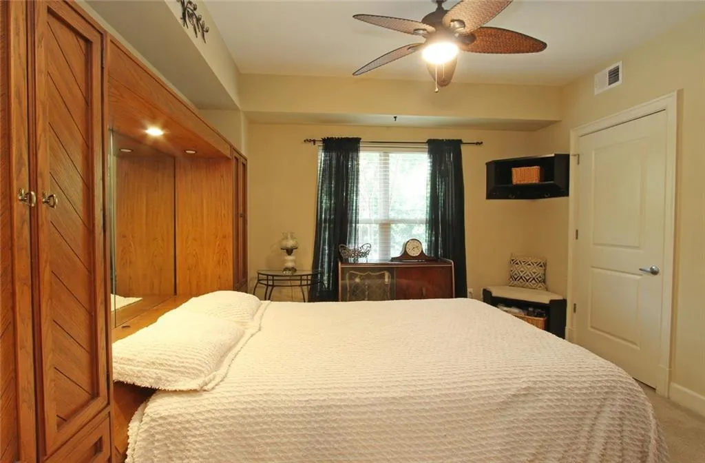 200 River Vista Drive Unit 121, Atlanta, Georgia 30339, 2 Bedrooms Bedrooms, ,2 BathroomsBathrooms,Residential,Sold,200 River Vista Drive Unit 121,5896095