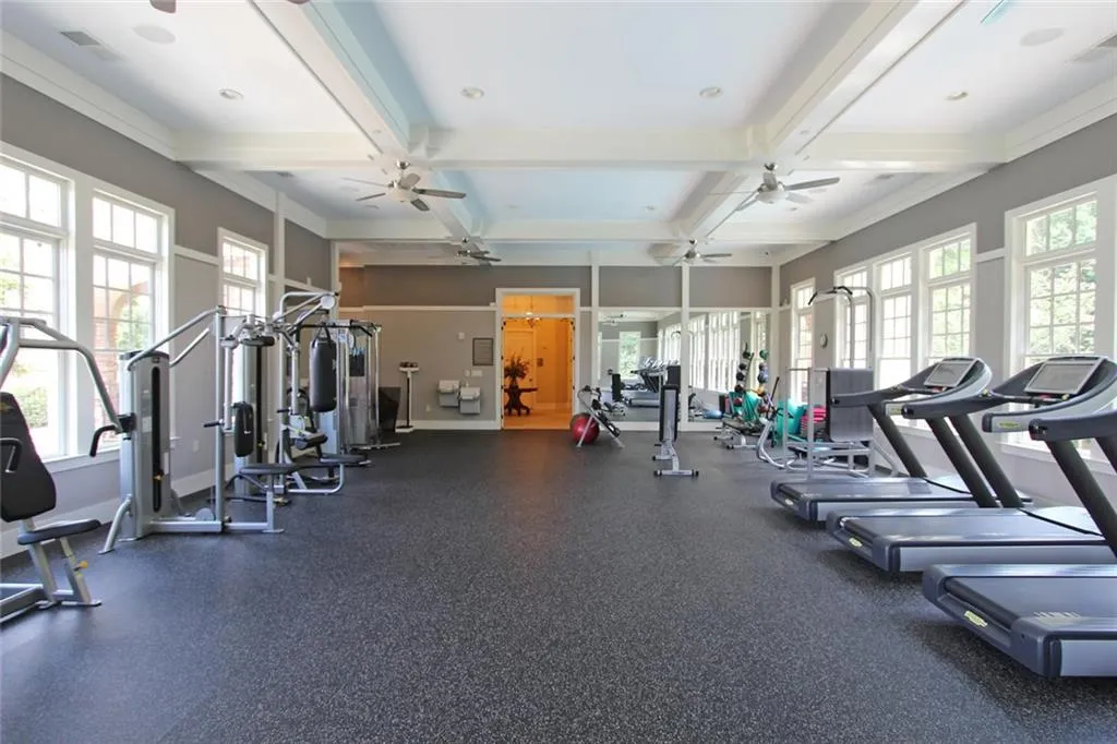 200 River Vista Drive Unit 121, Atlanta, Georgia 30339, 2 Bedrooms Bedrooms, ,2 BathroomsBathrooms,Residential,Sold,200 River Vista Drive Unit 121,5896095