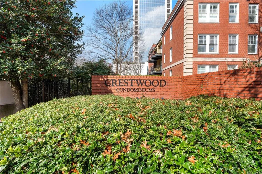 2840 Peachtree Road Ne Unit # 311, Atlanta, Georgia 30305, 2 Bedrooms Bedrooms, 0 ,2 BathroomsBathrooms,Residential,For Sale,2840 Peachtree Road Ne Unit # 311,7749761