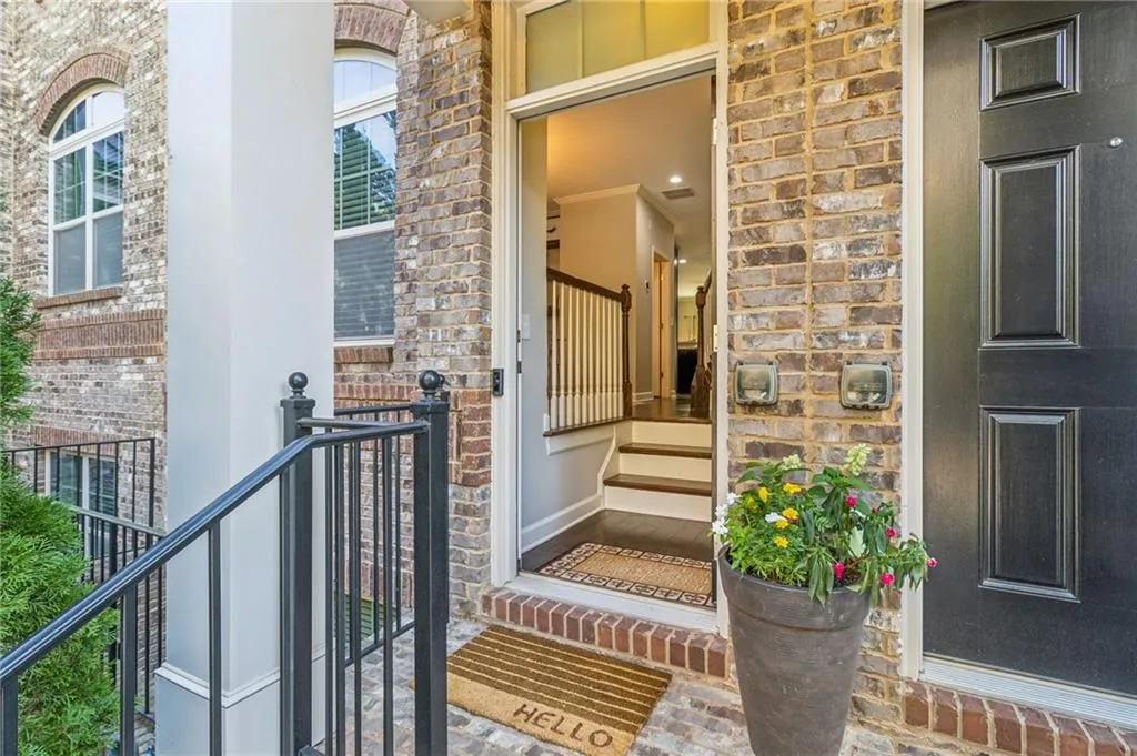 7315 Highland Bluff Unit #12, Atlanta, Georgia 30328, 3 Bedrooms Bedrooms, ,3 BathroomsBathrooms,Residential,Sold,7315 Highland Bluff Unit #12,7708582