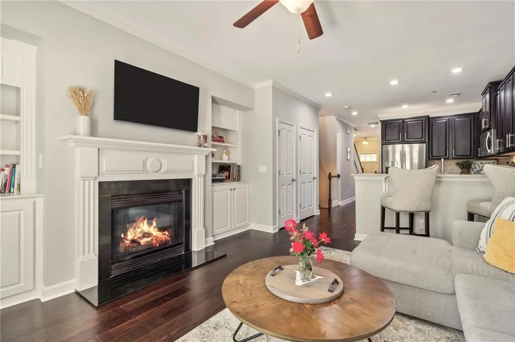 7315 Highland Bluff Unit #12, Atlanta, Georgia 30328, 3 Bedrooms Bedrooms, ,3 BathroomsBathrooms,Residential,Sold,7315 Highland Bluff Unit #12,7708582
