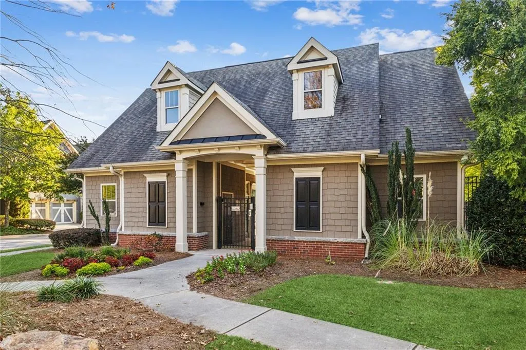 7315 Highland Bluff Unit #12, Atlanta, Georgia 30328, 3 Bedrooms Bedrooms, ,3 BathroomsBathrooms,Residential,Sold,7315 Highland Bluff Unit #12,7708582