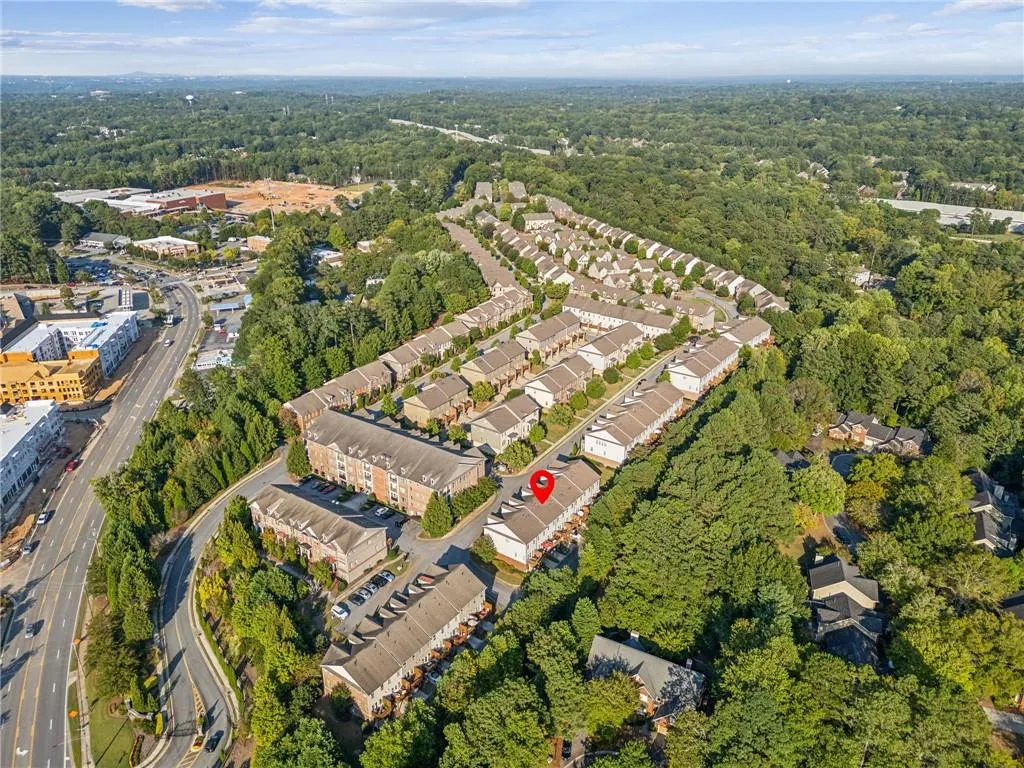 7315 Highland Bluff Unit #12, Atlanta, Georgia 30328, 3 Bedrooms Bedrooms, ,3 BathroomsBathrooms,Residential,Sold,7315 Highland Bluff Unit #12,7708582