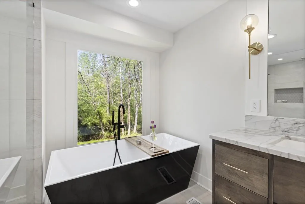 230 Mark Trail, Sandy Springs, Georgia 30328, 5 Bedrooms Bedrooms, ,4 BathroomsBathrooms,Residential,Sold,230 Mark Trail,6868878 230 Mark Trail, Sandy Springs, Georgia 30328, 5 Bedrooms Bedrooms, ,4 BathroomsBathrooms,Residential,Sold,230 Mark Trail,6868878