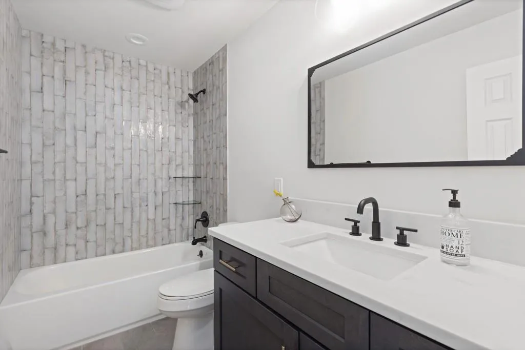 230 Mark Trail, Sandy Springs, Georgia 30328, 5 Bedrooms Bedrooms, ,4 BathroomsBathrooms,Residential,Sold,230 Mark Trail,6868878 230 Mark Trail, Sandy Springs, Georgia 30328, 5 Bedrooms Bedrooms, ,4 BathroomsBathrooms,Residential,Sold,230 Mark Trail,6868878