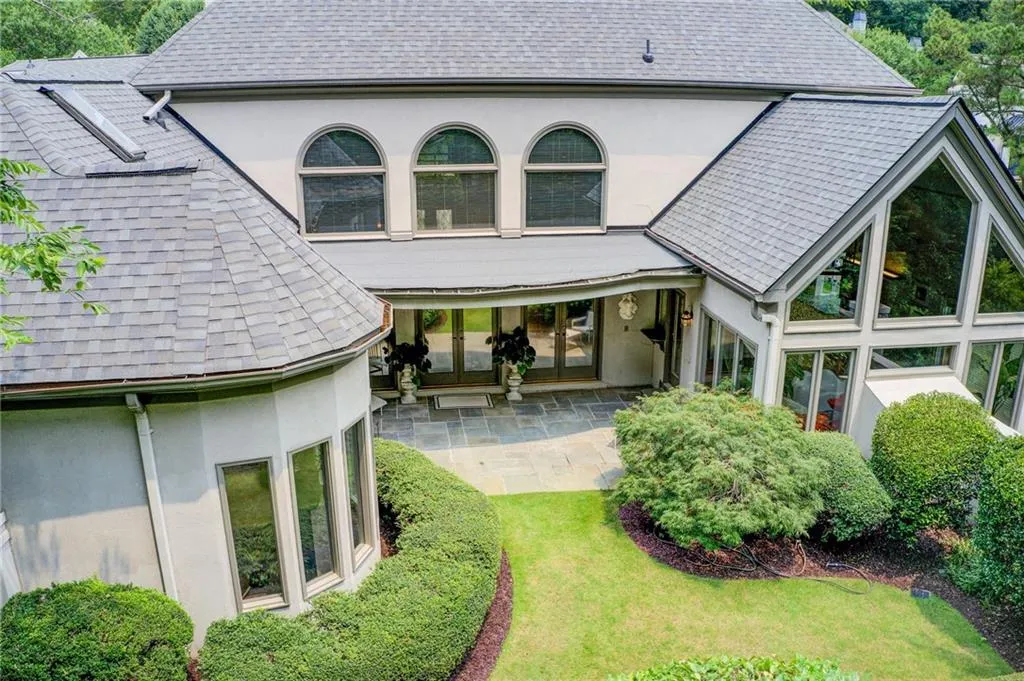 115 Cross Roads Court, Atlanta, Georgia 30327, 4 Bedrooms Bedrooms, ,4 BathroomsBathrooms,Residential,For Sale,115 Cross Roads Court,7589873