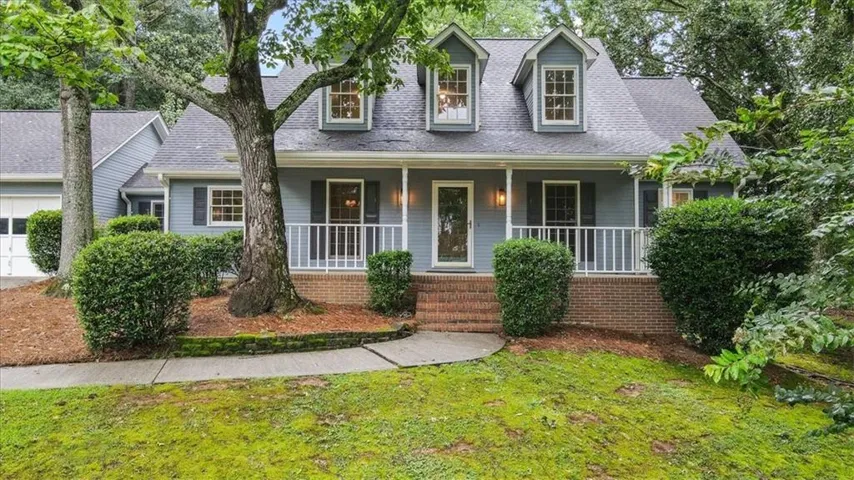 1646 Maple Ridge Drive, Suwanee, Georgia 30024
