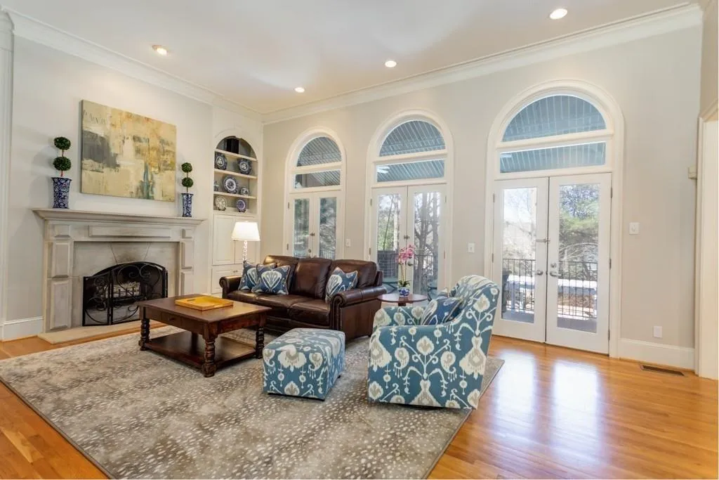 4520 Crestwicke Pointe, Atlanta, Georgia 30319, 5 Bedrooms Bedrooms, ,5 BathroomsBathrooms,Residential,Sold,4520 Crestwicke Pointe,6514060