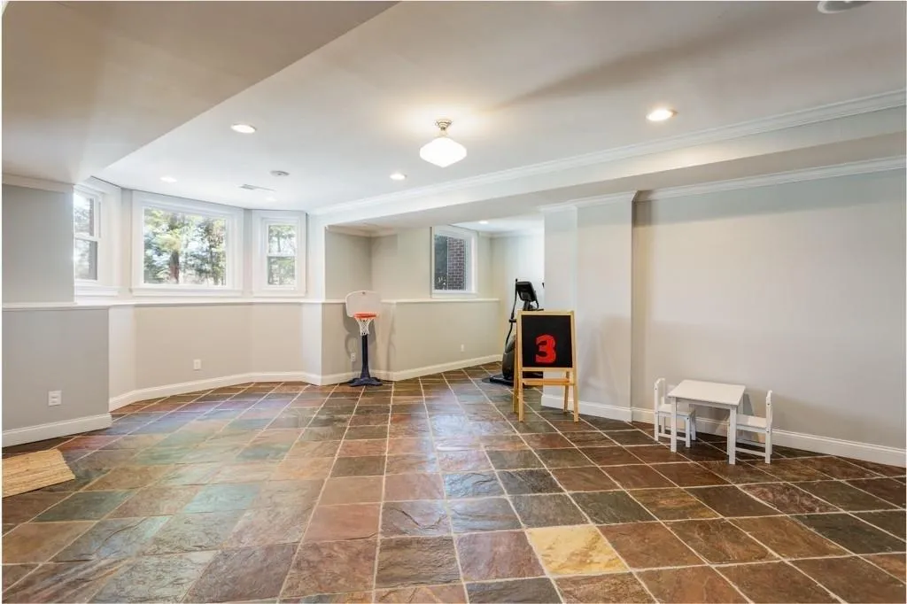 4520 Crestwicke Pointe, Atlanta, Georgia 30319, 5 Bedrooms Bedrooms, ,5 BathroomsBathrooms,Residential,Sold,4520 Crestwicke Pointe,6514060