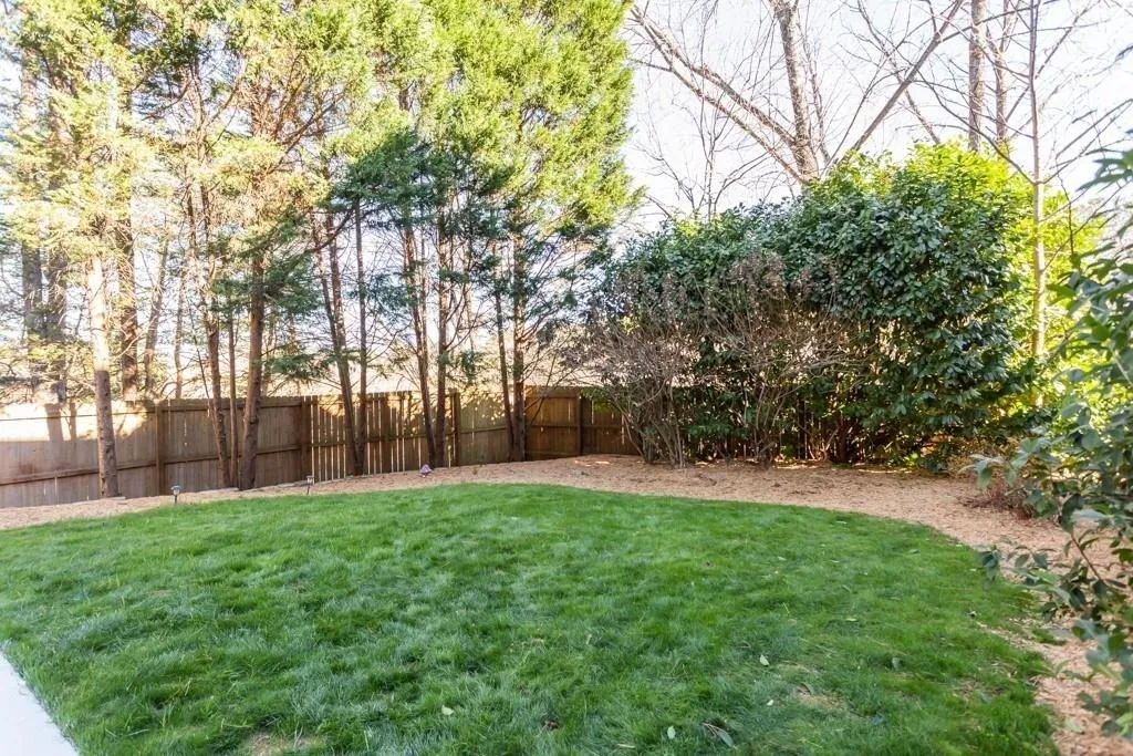 4520 Crestwicke Pointe, Atlanta, Georgia 30319, 5 Bedrooms Bedrooms, ,5 BathroomsBathrooms,Residential,Sold,4520 Crestwicke Pointe,6514060