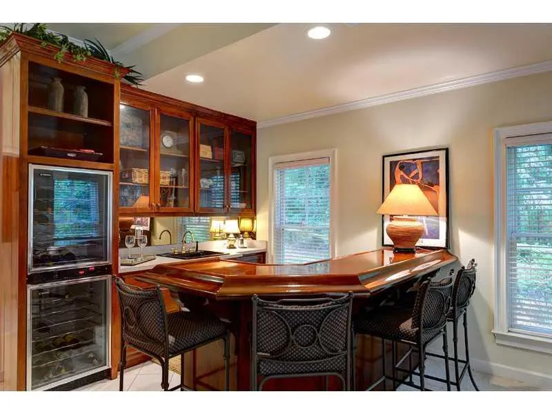 6057 Heards Drive, Sandy Springs, Georgia 30328, 6 Bedrooms Bedrooms, ,5 BathroomsBathrooms,Residential,Sold,6057 Heards Drive,5586077