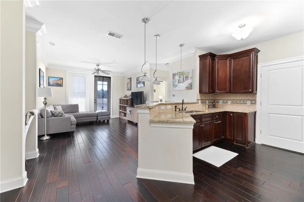901 Abernathy Road Unit 5030, Atlanta, Georgia 30328, 2 Bedrooms Bedrooms, ,2 BathroomsBathrooms,Residential,Sold,901 Abernathy Road Unit 5030,7184919