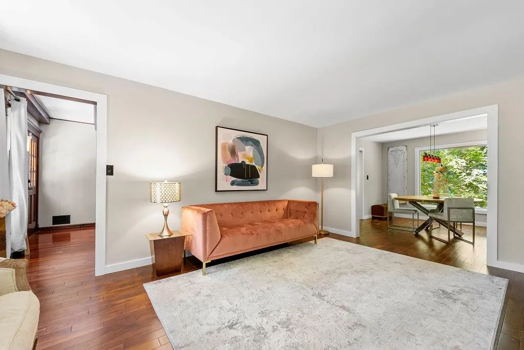 7520 Winters Chapel Road, Sandy Springs, Georgia 30350, 4 Bedrooms Bedrooms, ,2 BathroomsBathrooms,Residential,Sold,7520 Winters Chapel Road,7178143