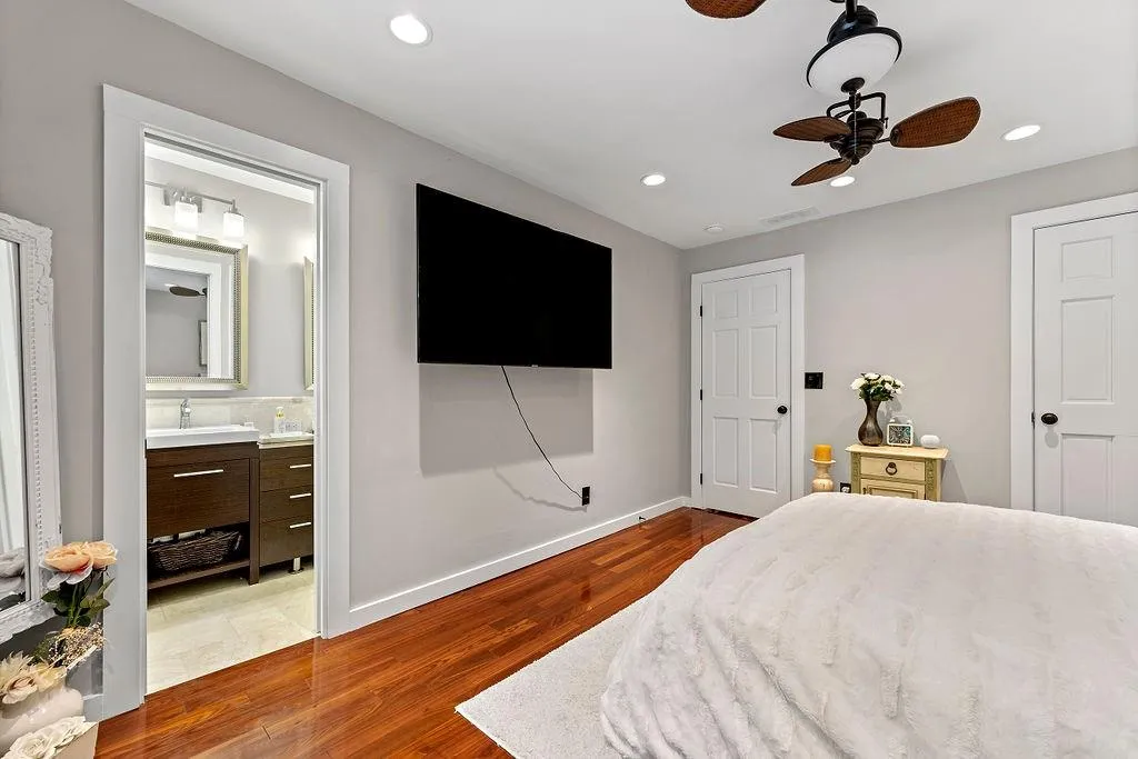 7520 Winters Chapel Road, Sandy Springs, Georgia 30350, 4 Bedrooms Bedrooms, ,2 BathroomsBathrooms,Residential,Sold,7520 Winters Chapel Road,7178143