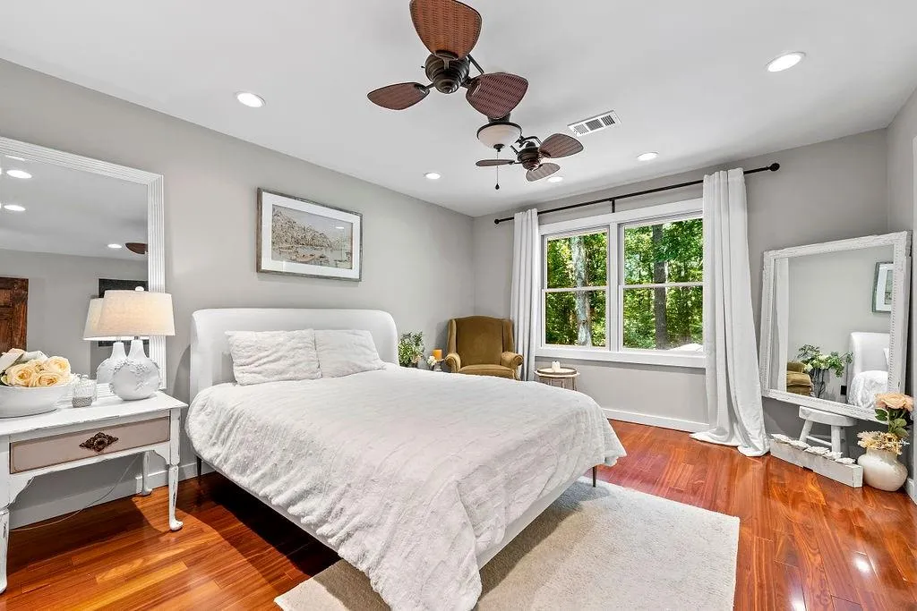 7520 Winters Chapel Road, Sandy Springs, Georgia 30350, 4 Bedrooms Bedrooms, ,2 BathroomsBathrooms,Residential,Sold,7520 Winters Chapel Road,7178143