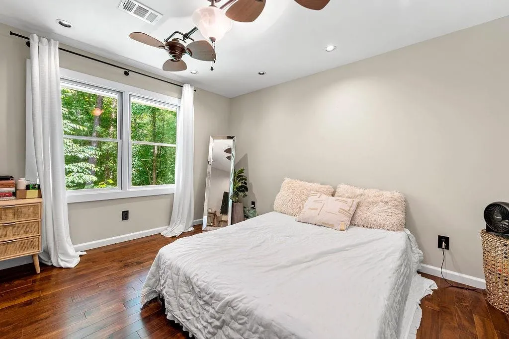 7520 Winters Chapel Road, Sandy Springs, Georgia 30350, 4 Bedrooms Bedrooms, ,2 BathroomsBathrooms,Residential,Sold,7520 Winters Chapel Road,7178143